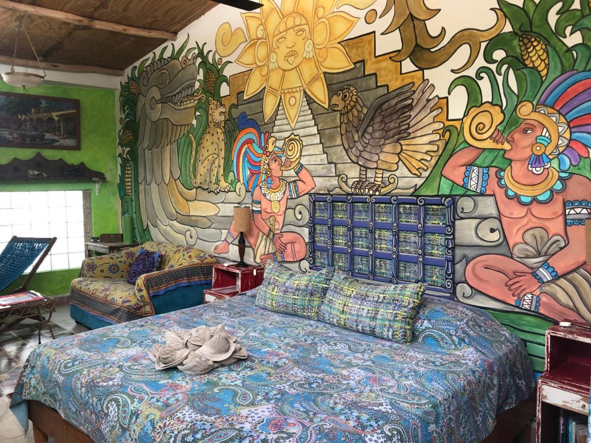 Pueblo Maya By Majikal B&B 梅里达 外观 照片
